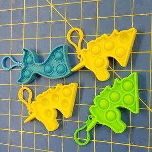 Bundle of 4 Pop Bubble Snap w Hook Busy